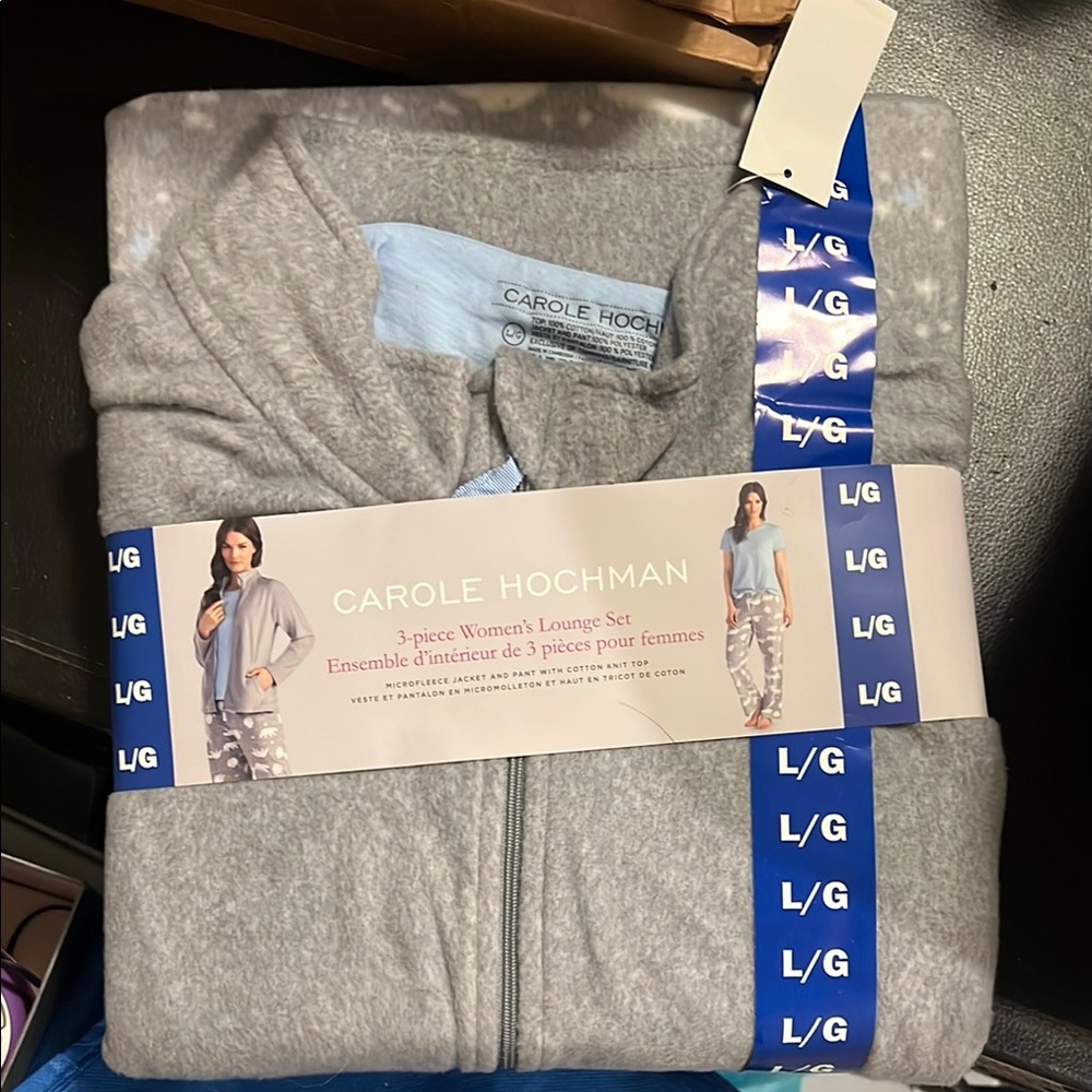 Carole Hochman Gray Lounge Set